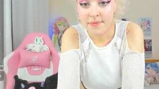 alicewondergirl