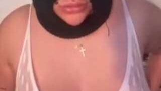 throatgoatblondie69