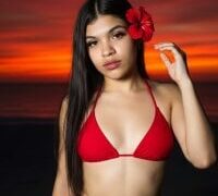 karina_gomez_18