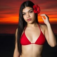 karina_gomez_18