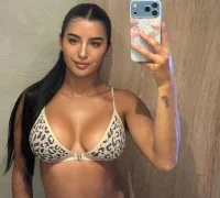 Kimm_khalifa