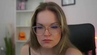 ninaviety